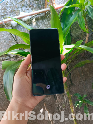 Tecno camon 30
